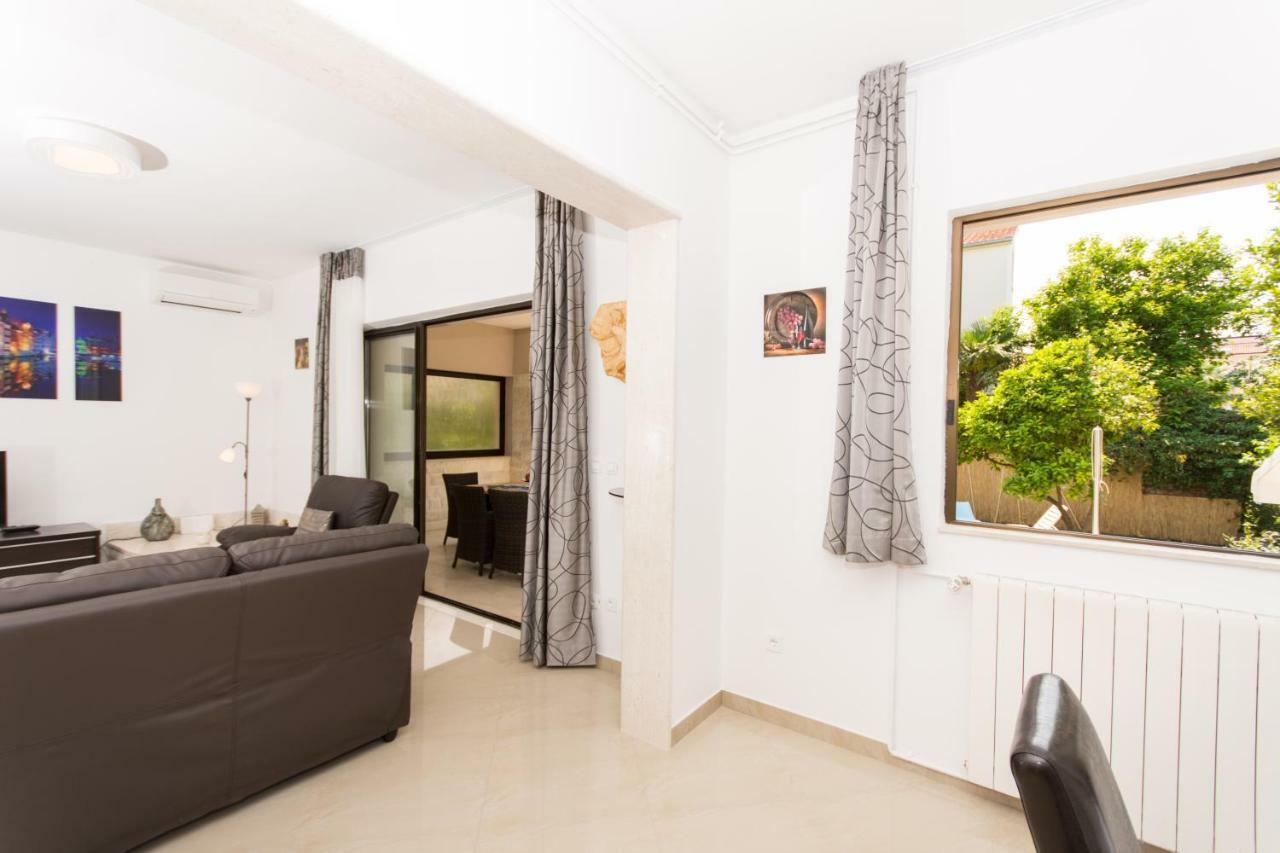 Holiday home Ruzmarin Trogir Dış mekan fotoğraf