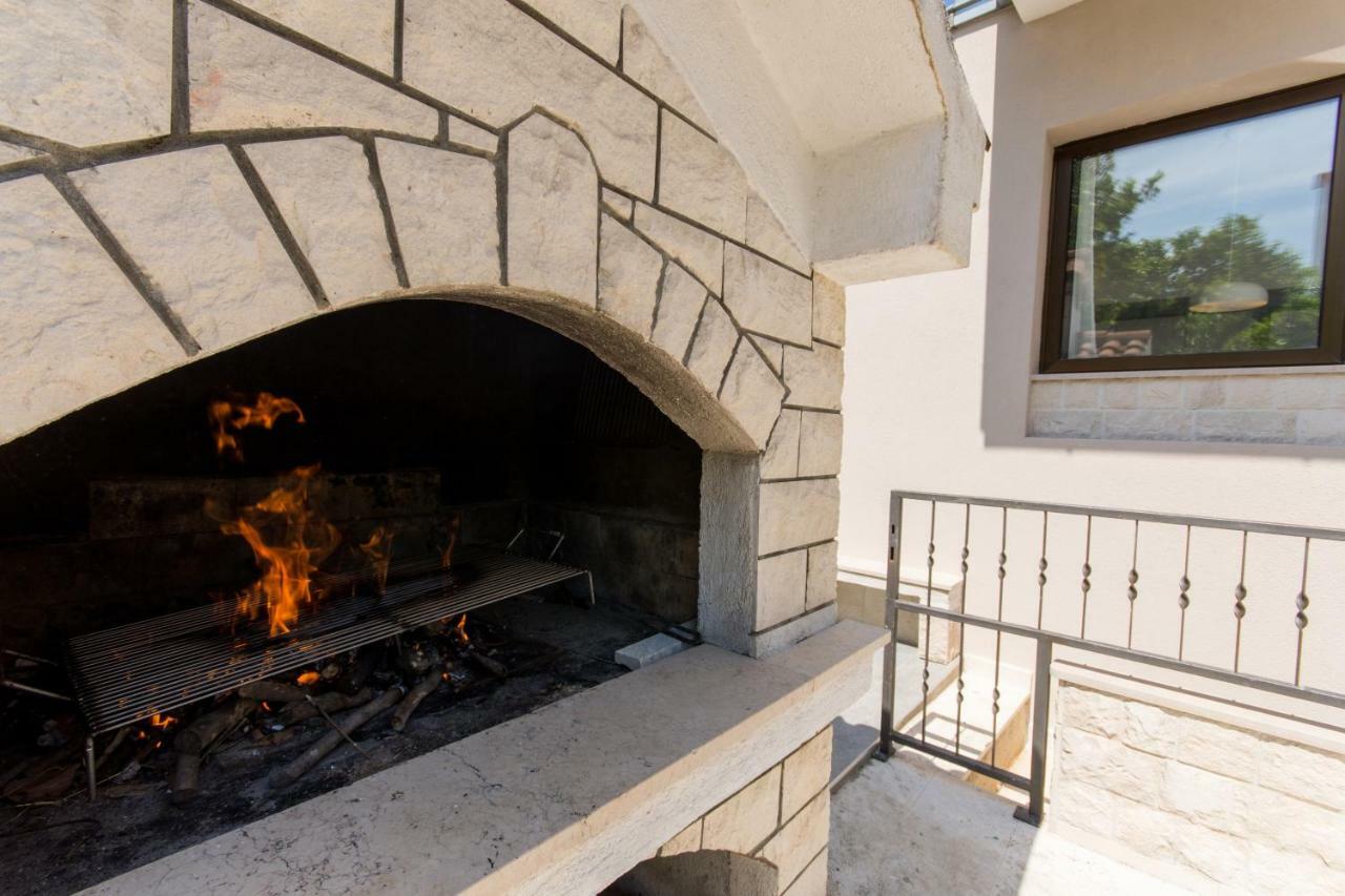 Holiday home Ruzmarin Trogir Dış mekan fotoğraf